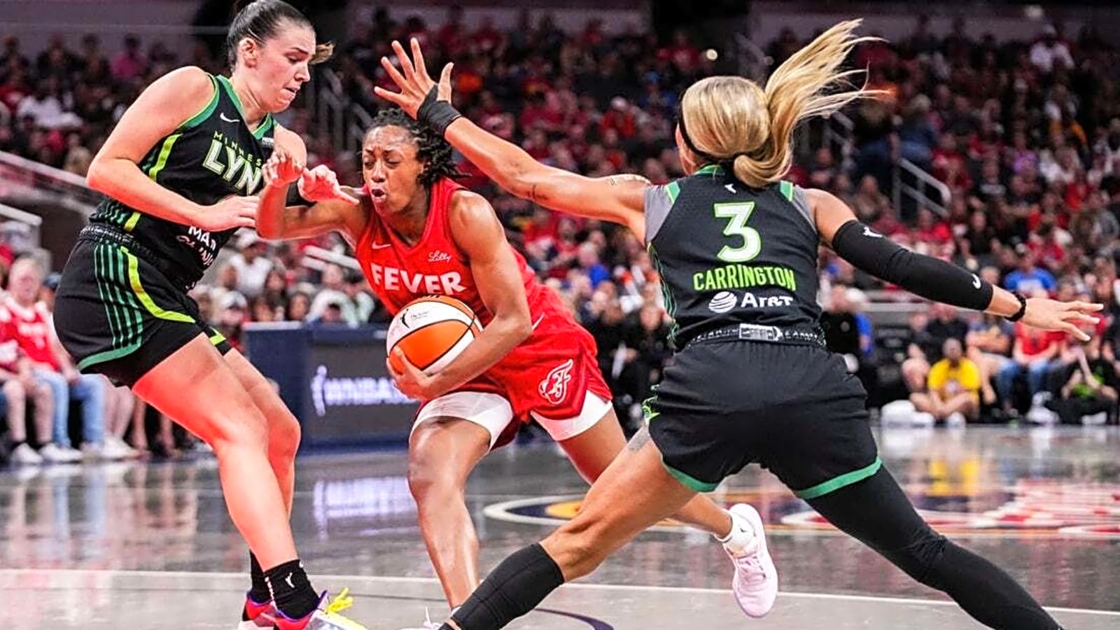 Lynx look to sweep two-game set over Fever