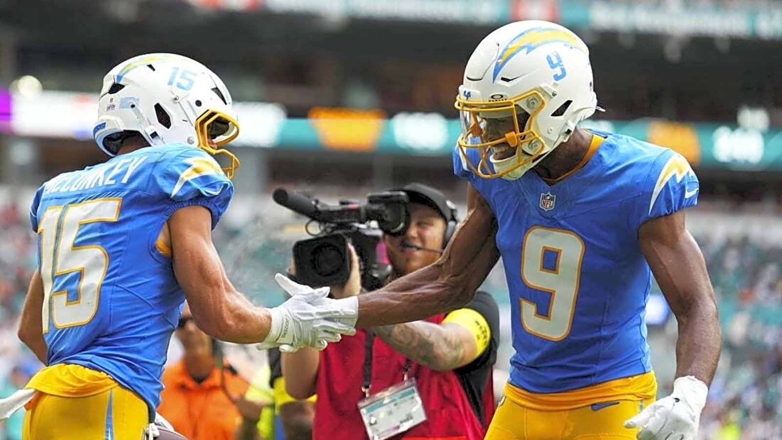 Cameron Dicker kicks Chargers to last-second win over Dolphins