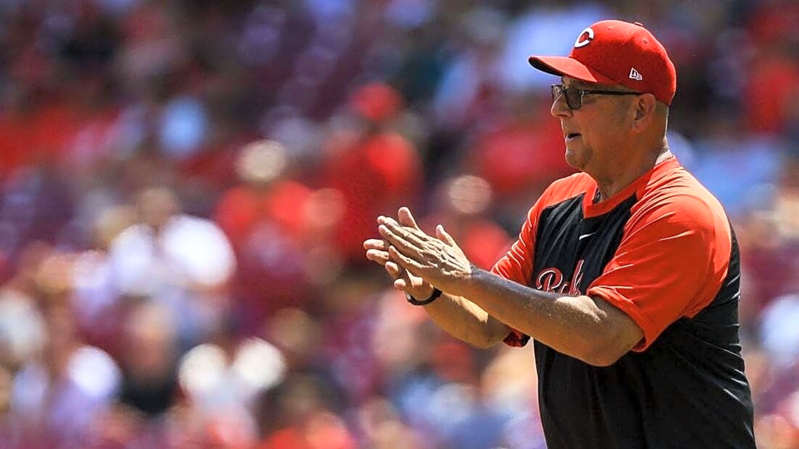 Reds&#39; Terry Francona becomes 13th manager to win 2,000 games