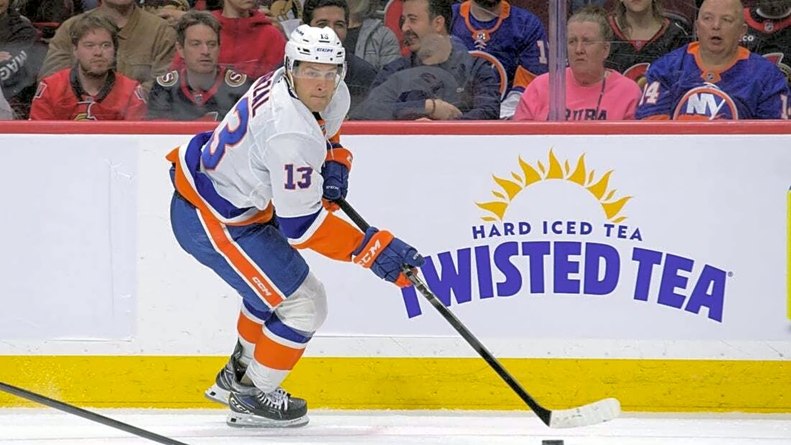 Islanders attempt to extend road success vs. Senators