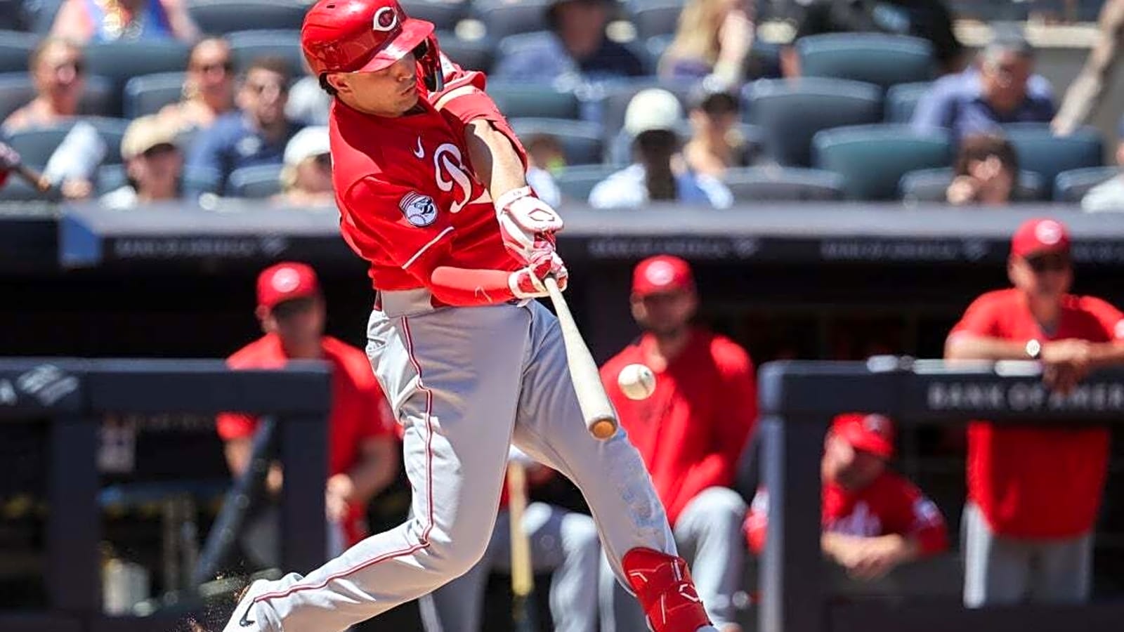 Sal Stewart, Reds break loose in rout over Yankees