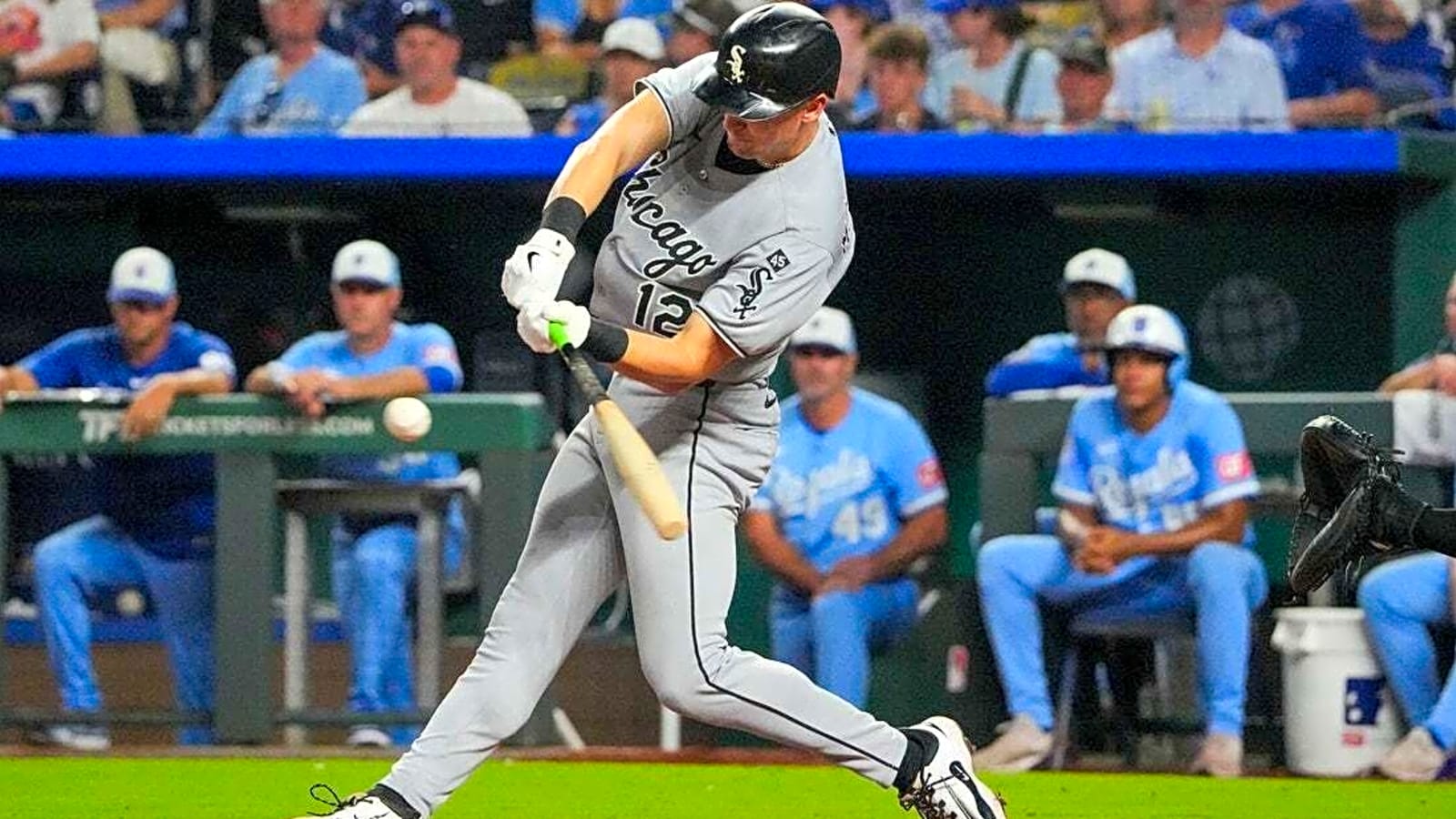Skidding teams collide as White Sox, Twins open series