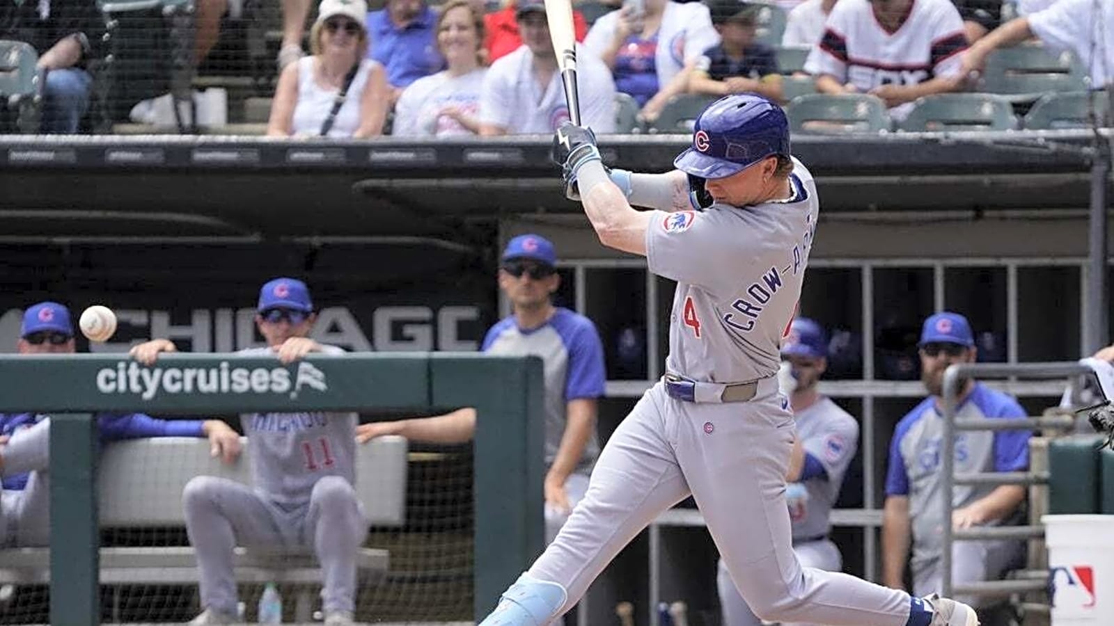 Cubs hold on to lead for crosstown series win over White Sox