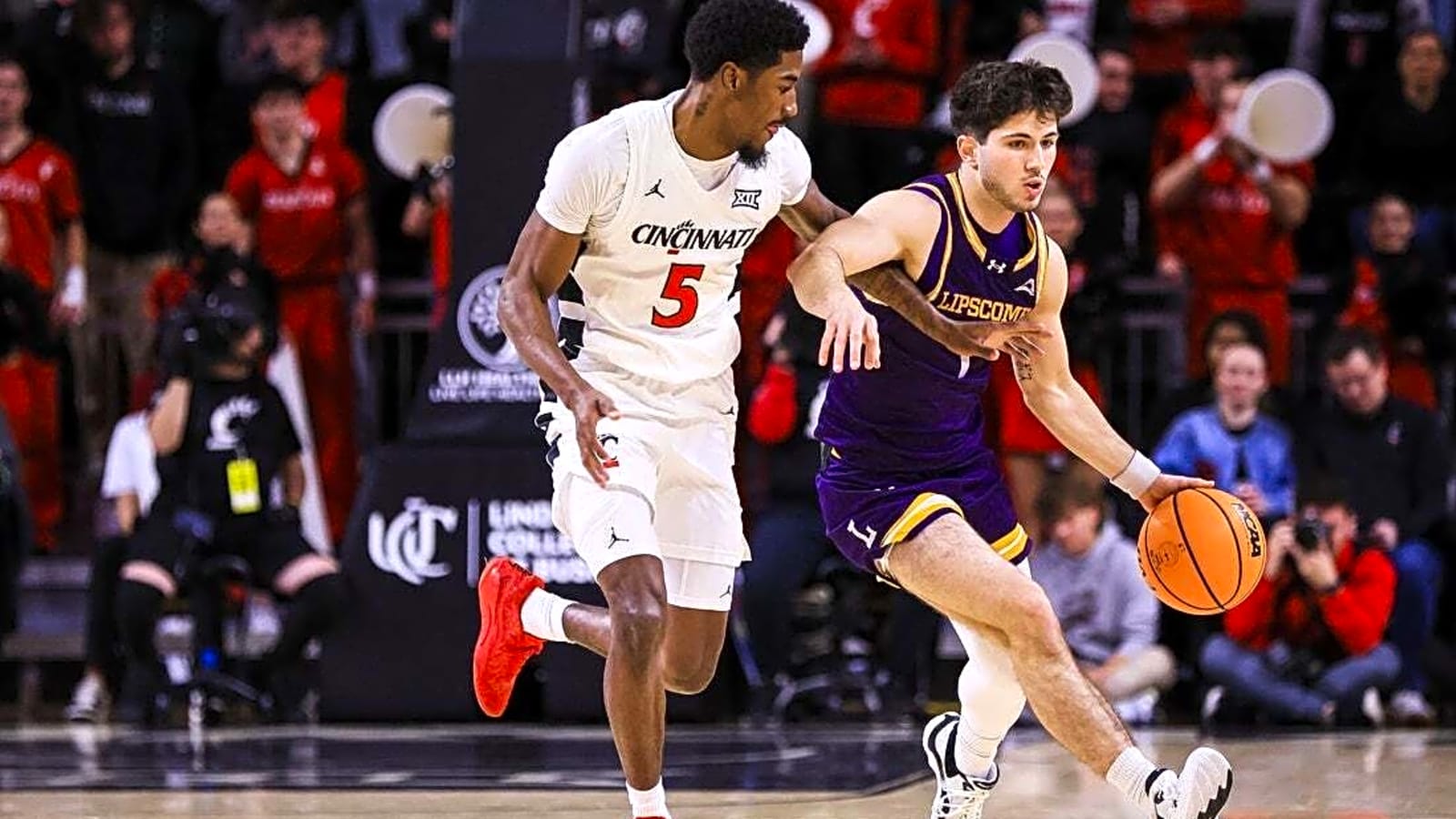 Jizzle James makes impact as Cincinnati handles Lipscomb