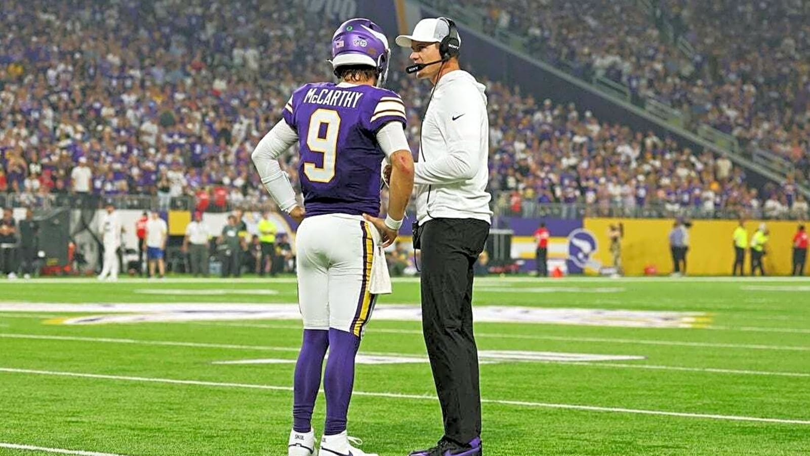 Vikings plan to turn to J.J. McCarthy in Week 9