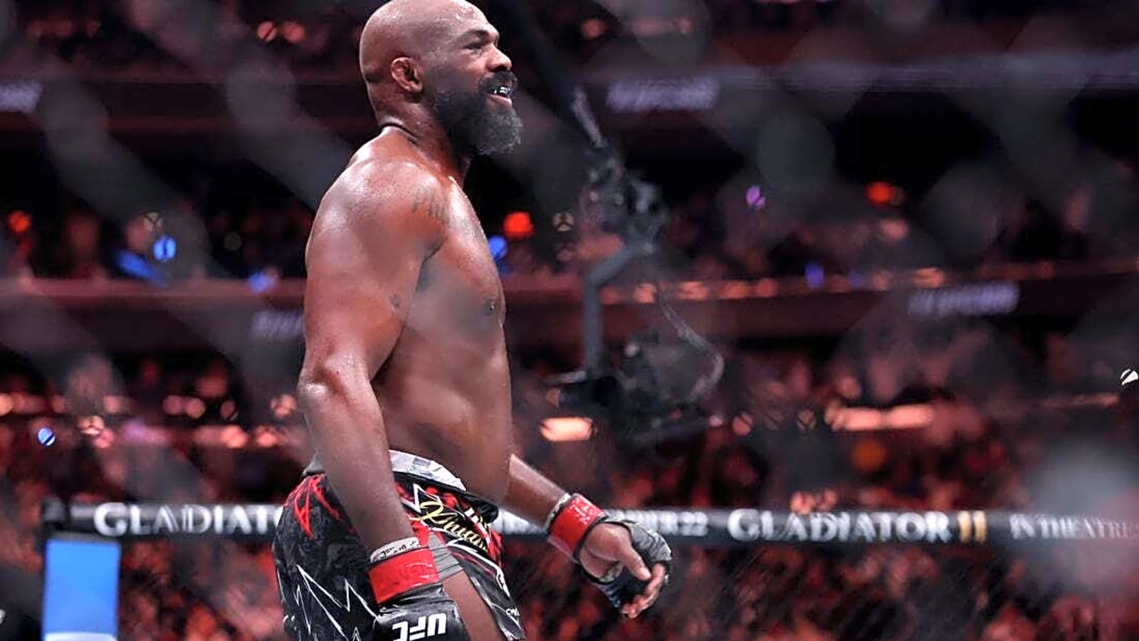 UFC&#39;s Dana White: Jon Jones retires, Tom Aspinall undisputed champ