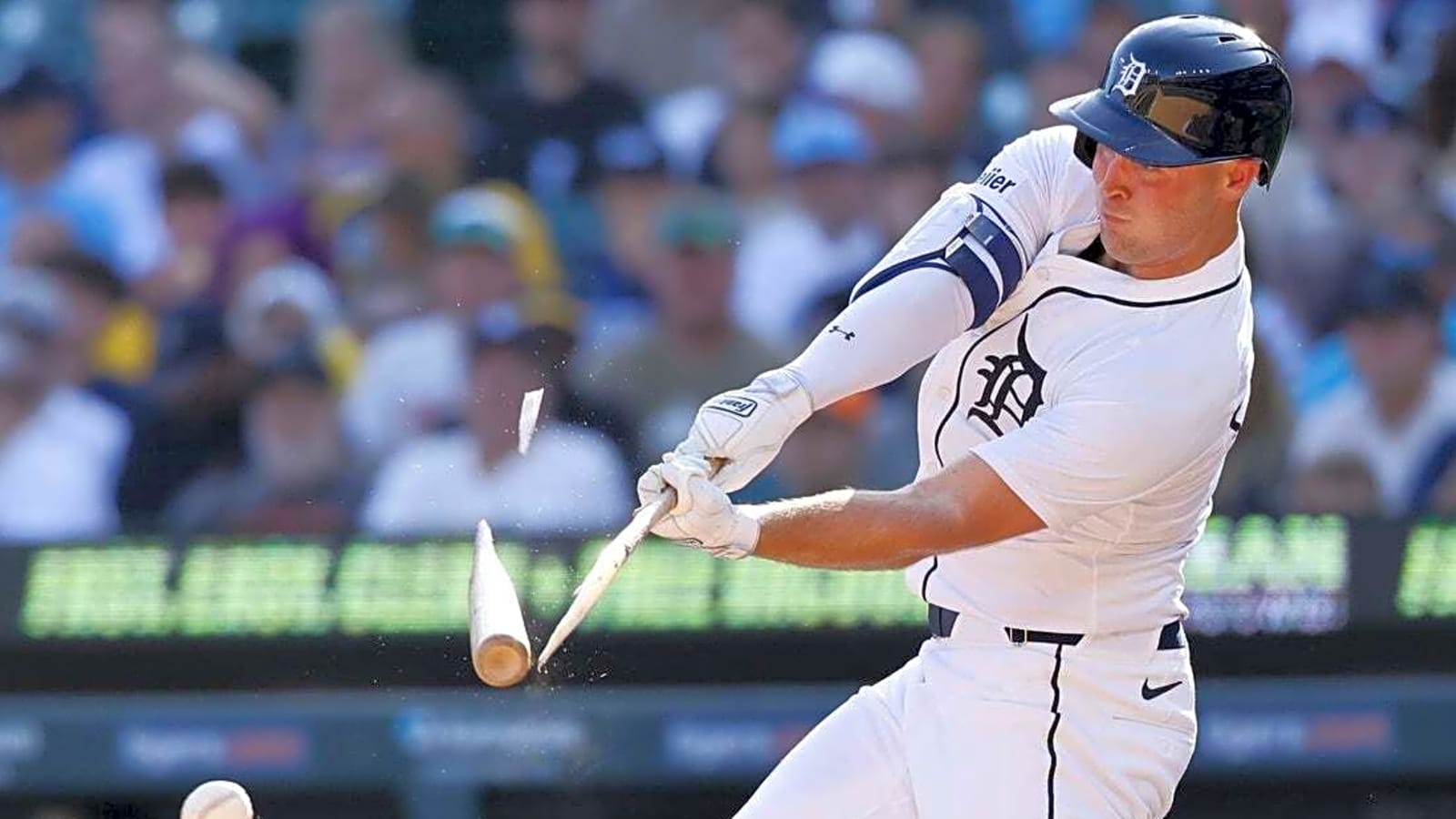 Tigers place OF Kerry Carpenter (hamstring) on IL