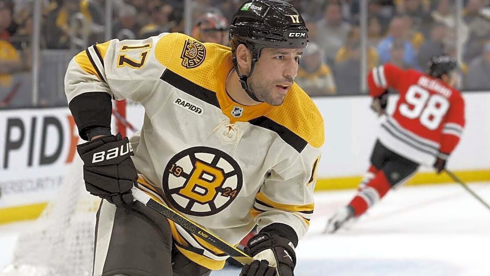 F Milan Lucic signs tryout agreement with Blues