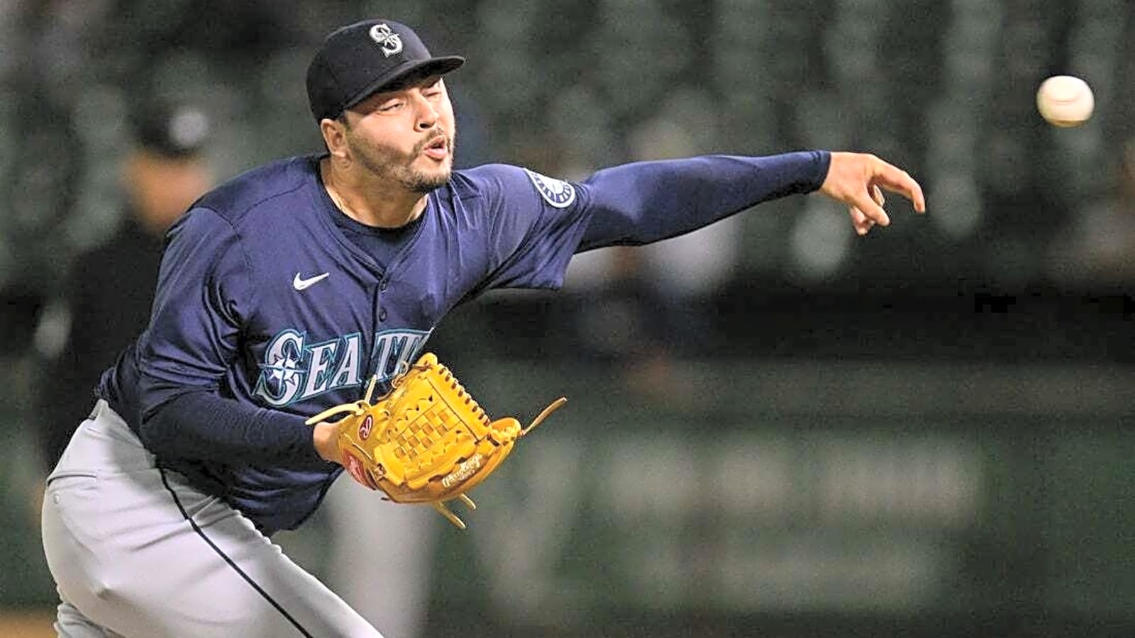 Mariners&#39; Tayler Saucedo shares threat received on social media