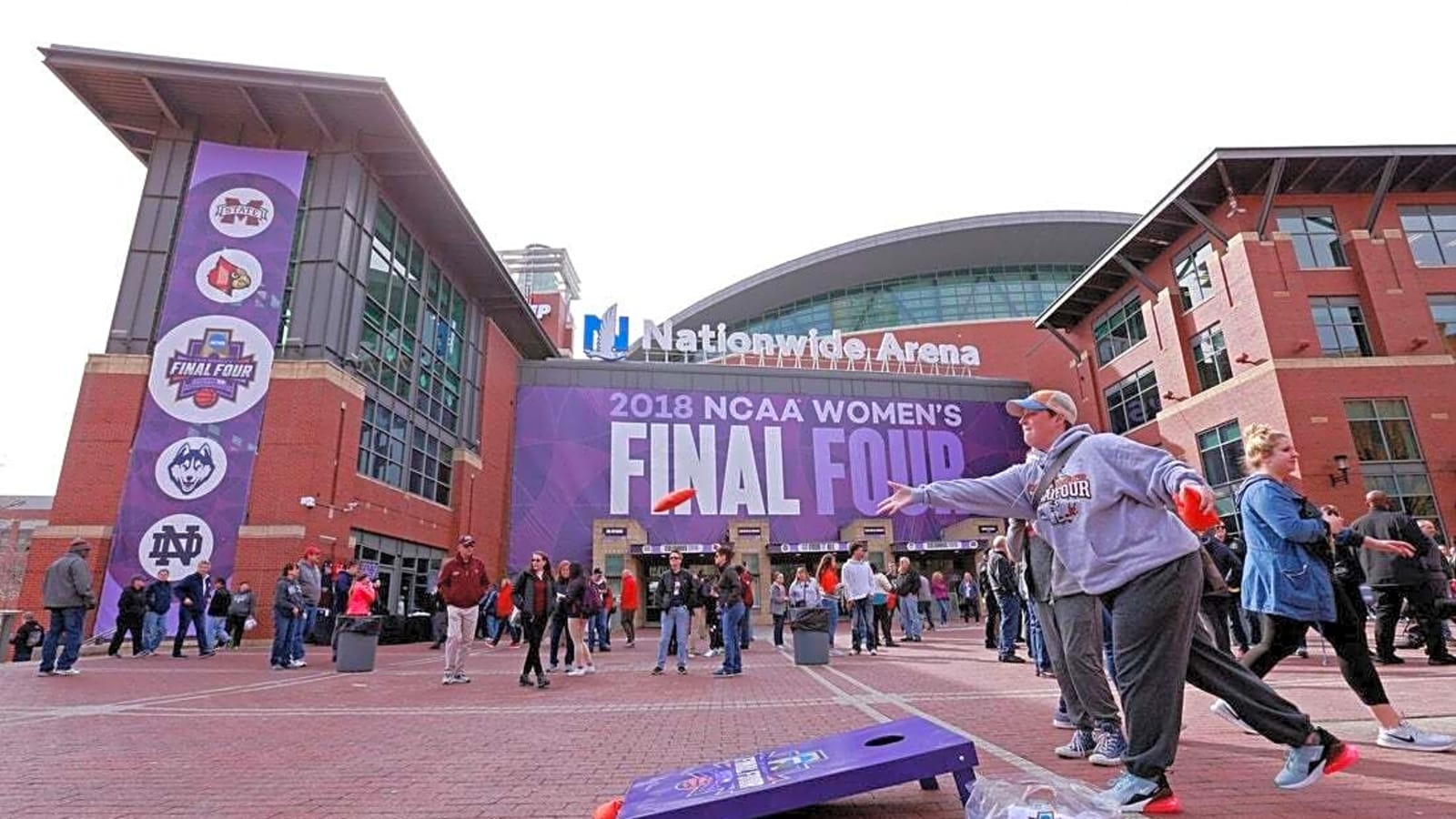 NCAA moving &#39;28 Women&#39;s Final Four to Colts&#39; stadium