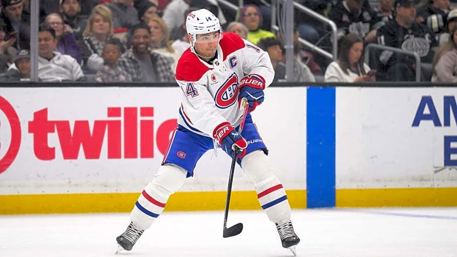 Canadiens out to extend rival Maple Leafs' woes