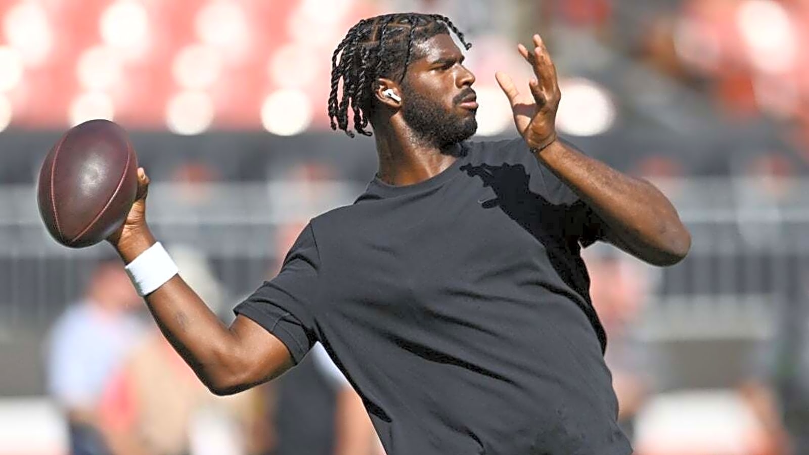 Browns elevate QB Shedeur Sanders to backup role