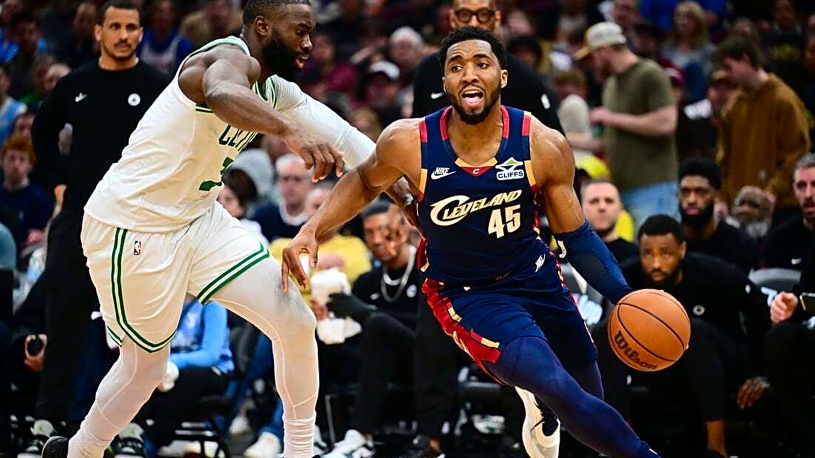 Donovan Mitchell, Cavaliers take aim at undermanned 76ers