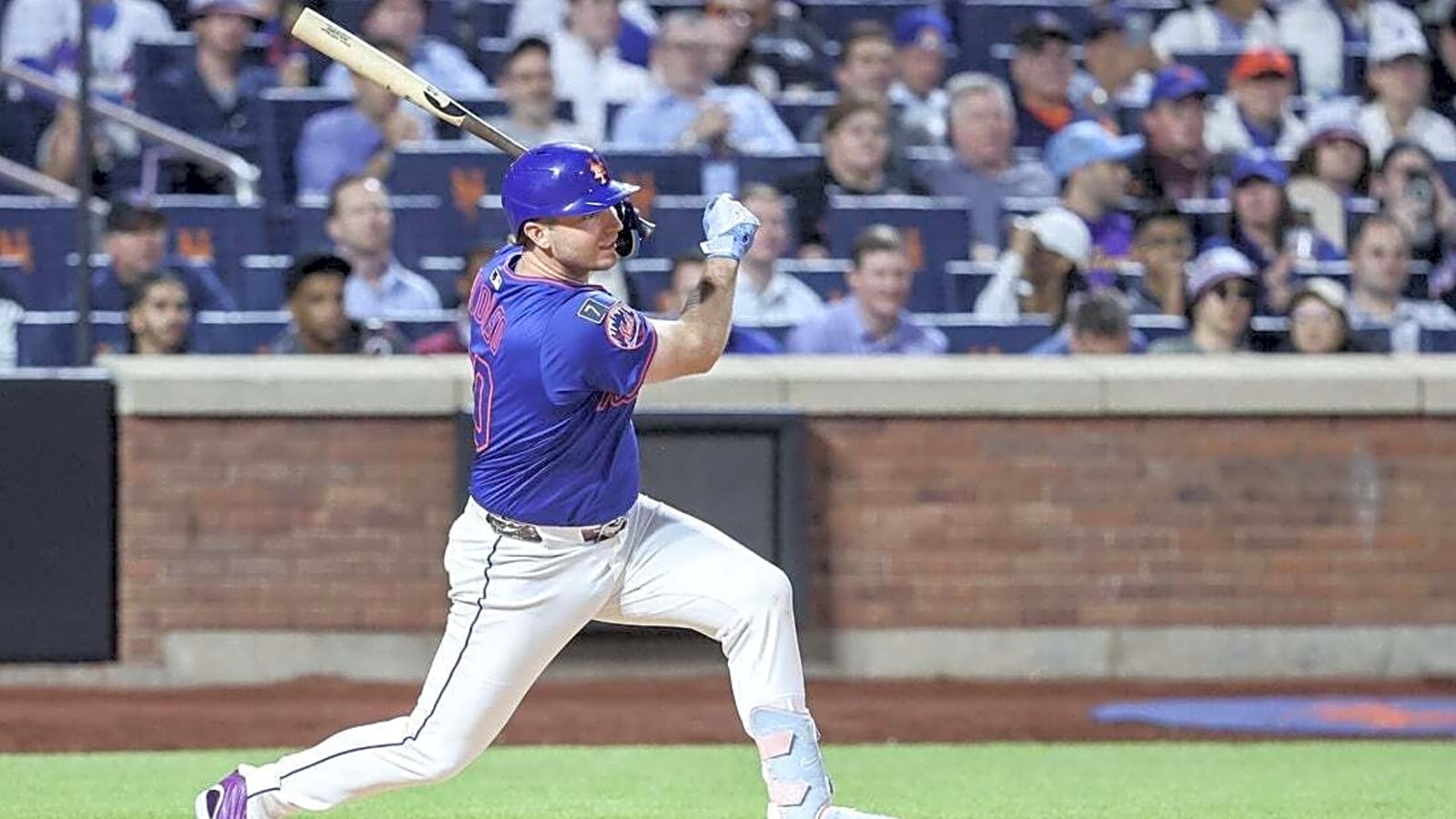 Mets overcome starter&#39;s injury to blank Braves