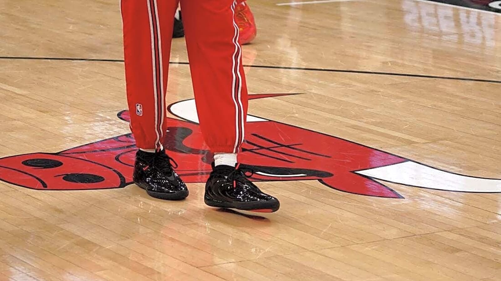 Bulls-Heat game postponed due to wet court conditions
