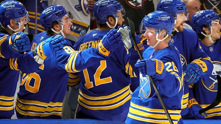 Sabres to test 7-game win streak against Bruins