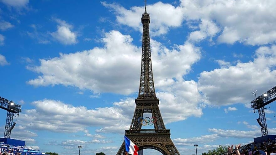 Team president says Saints to play first NFL game in Paris