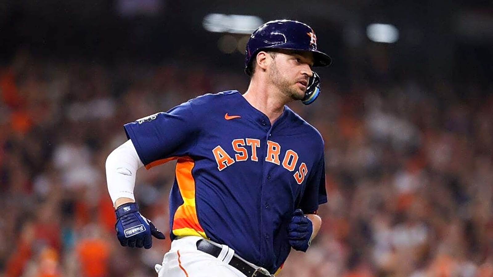 Trey Mancini, who beat colon cancer, announces retirement