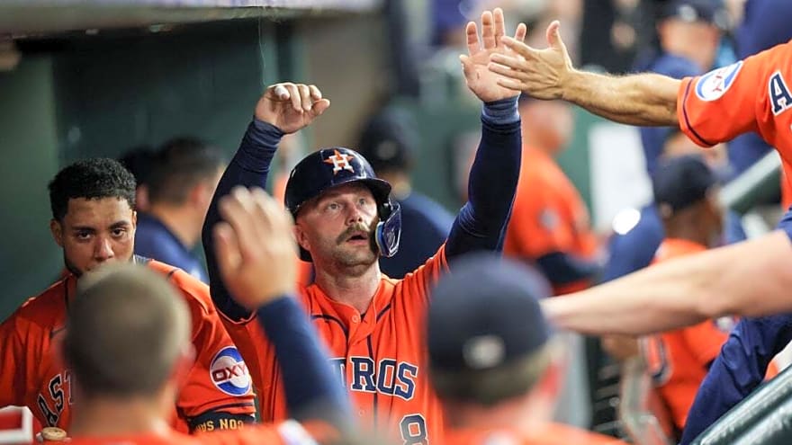 Christian Walker's walk-off HR caps Astros' 10th-inning rally vs. M's