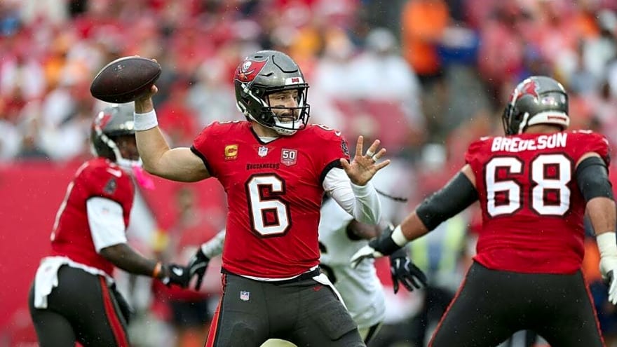 Chasing NFC South title, Bucs wary of freefalling Falcons