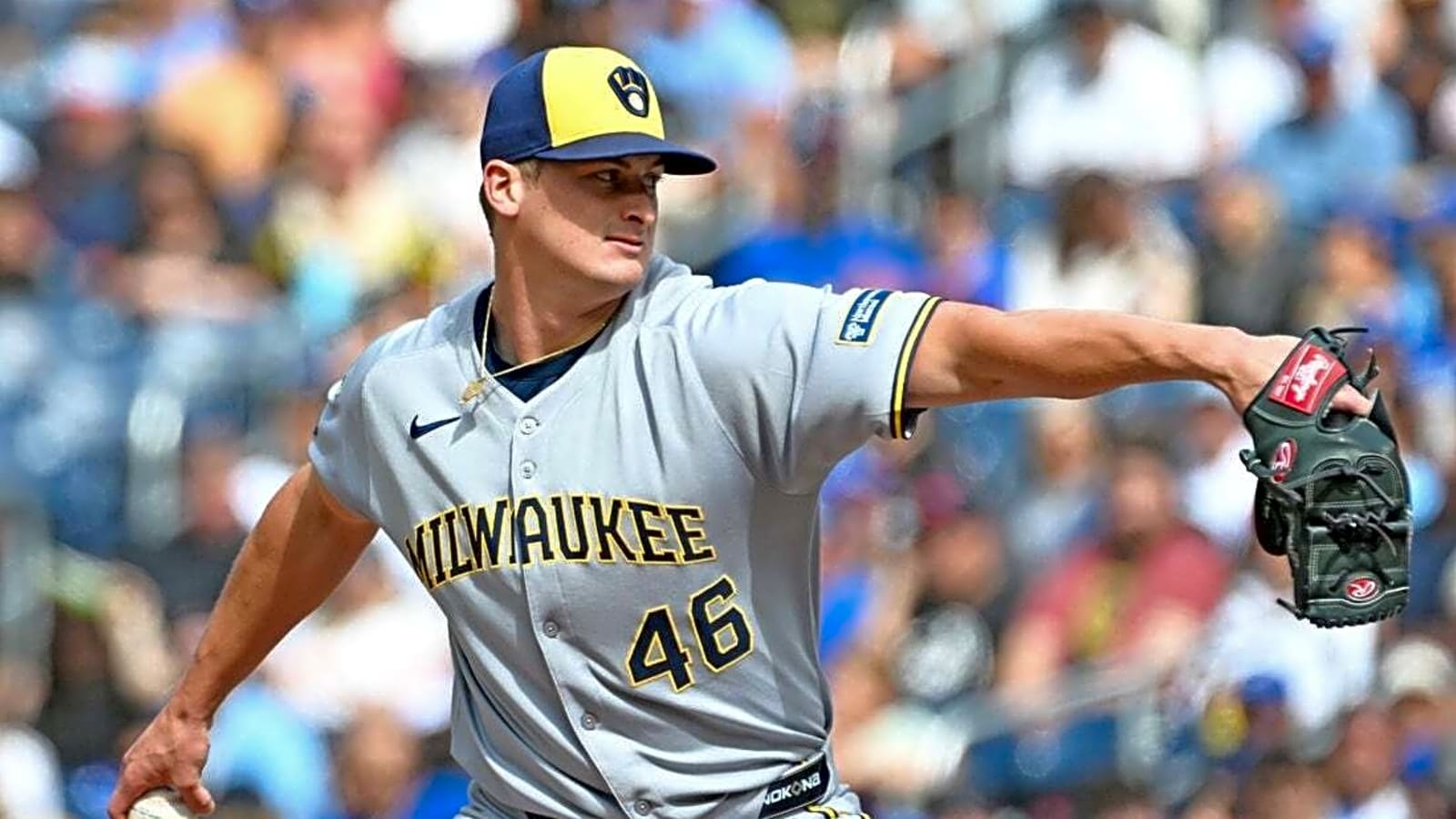 NL Central-leading Brewers out to rebound vs. Cardinals