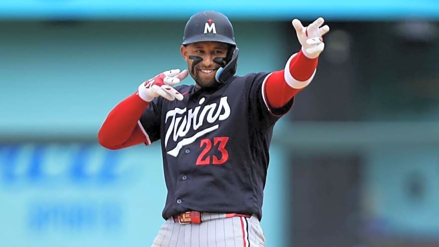 Twins reinstate 3B Royce Lewis from injured list