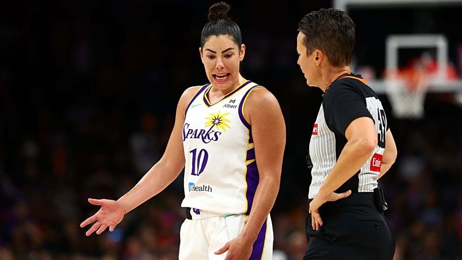 Report: WNBA, players union to hold CBA talks on Monday