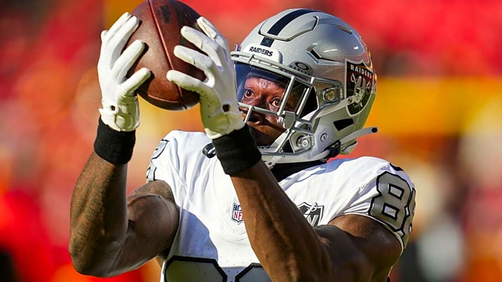 Report: Raiders sign WR Justin Shorter in wake of Amari Cooper retirement