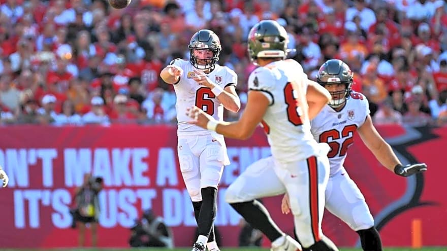 Baker Mayfield captains Buccaneers to win over injury-marred 49ers