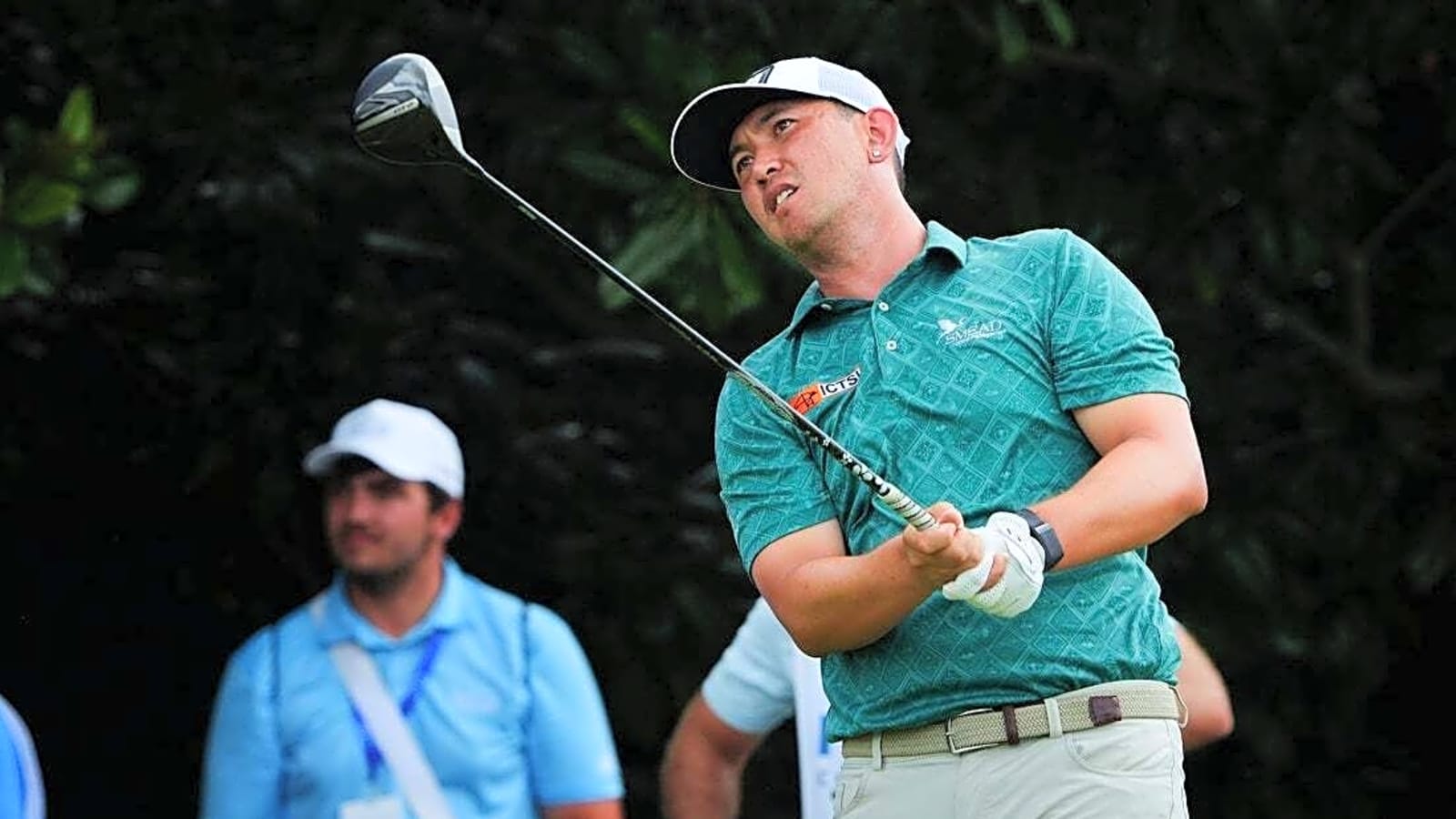 Rico Hoey moves in front at Barracuda Championship