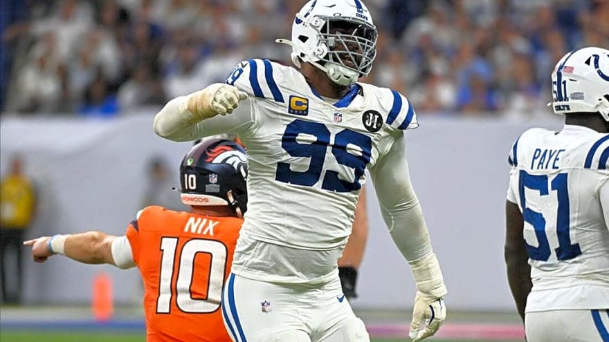 Colts DT DeForest Buckner (neck) lands on IR