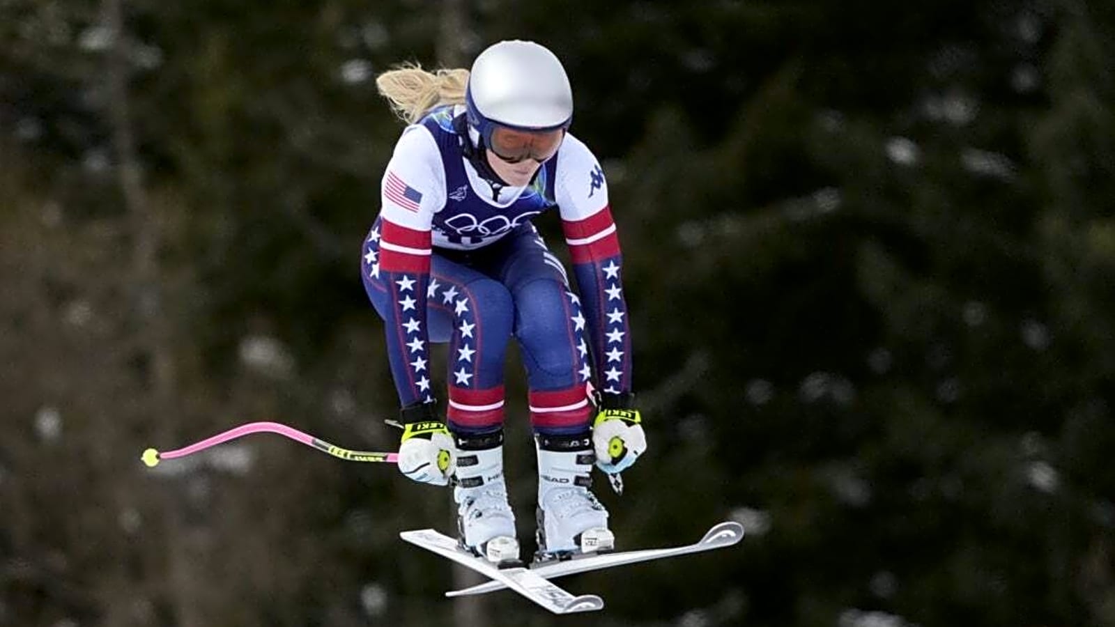 Lindsey Vonn hopes to return to US after 4th leg surgery Saturday