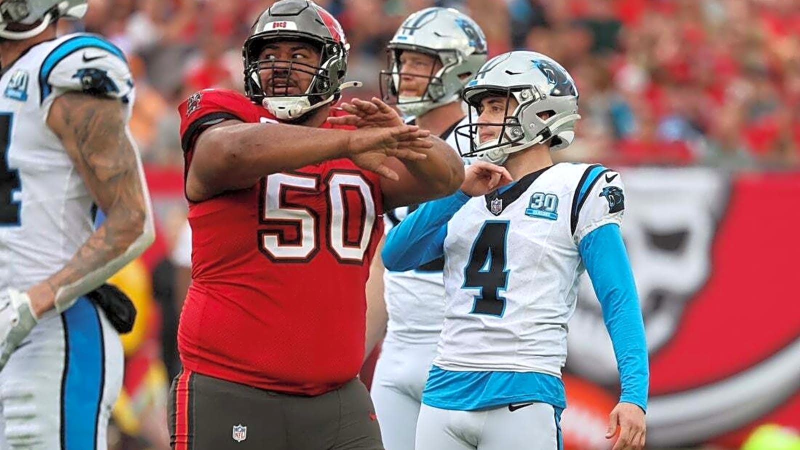 Bucs DT Vita Vea (foot) held out of Wednesday&#39;s practice