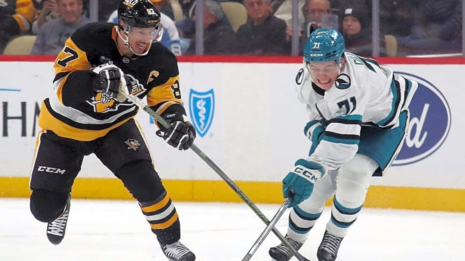 Superstar centers in spotlight as Sharks visit Penguins