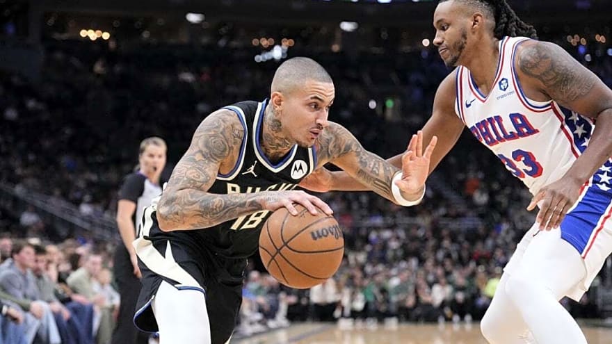 Reserves power 76ers to one-sided win over Bucks