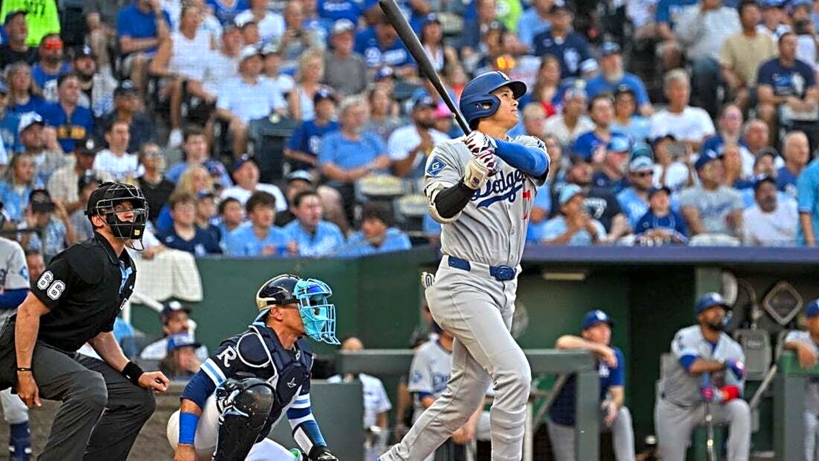 Dodgers hand Royals record-tying 11th straight home loss