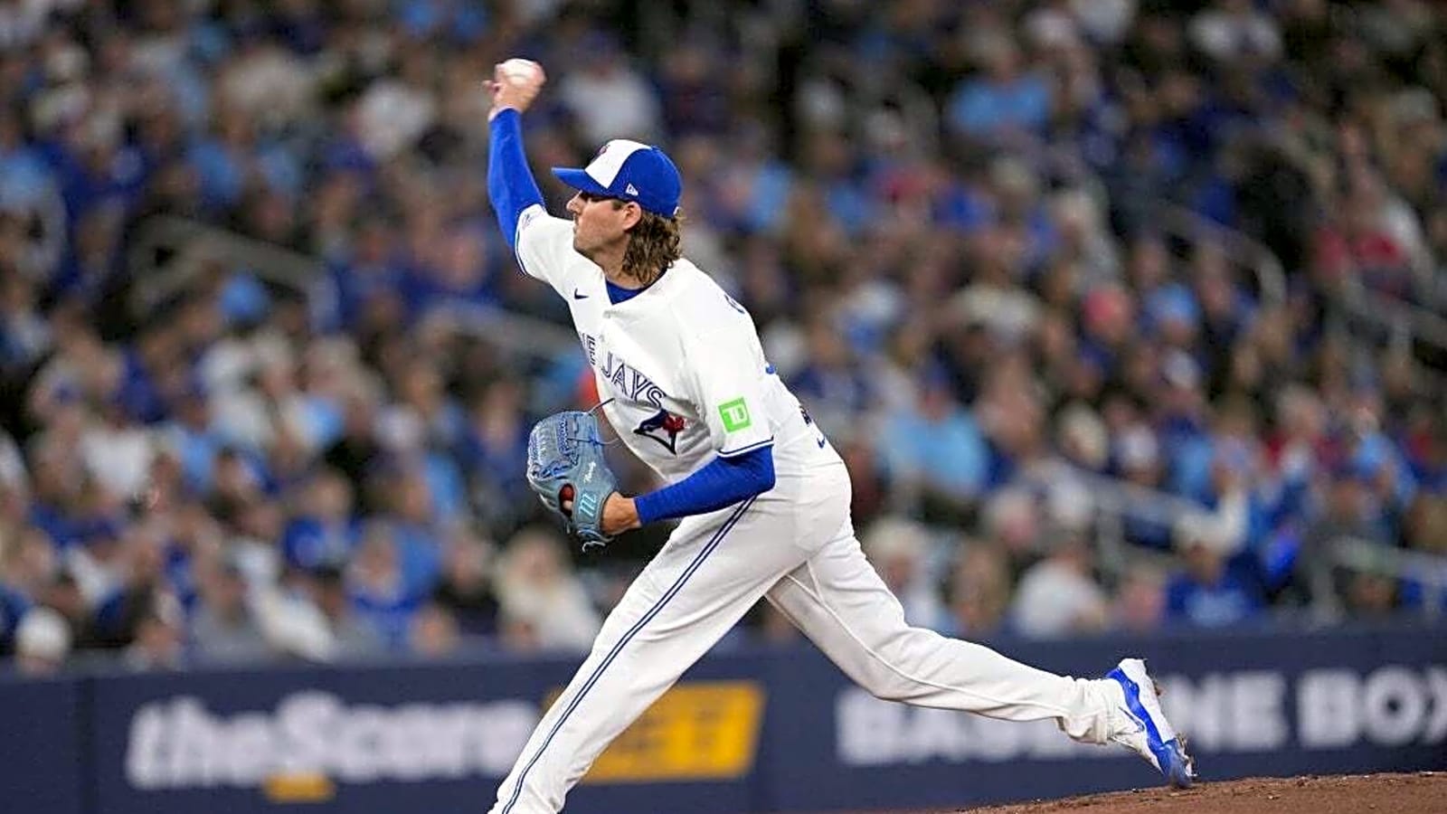 Blue Jays walk off Athletics to take opener