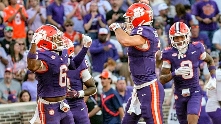 Clemson cruises past Furman to clinch bowl eligibility