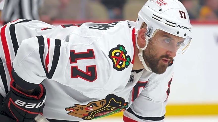 Blackhawks captain Nick Foligno steps away for family matter