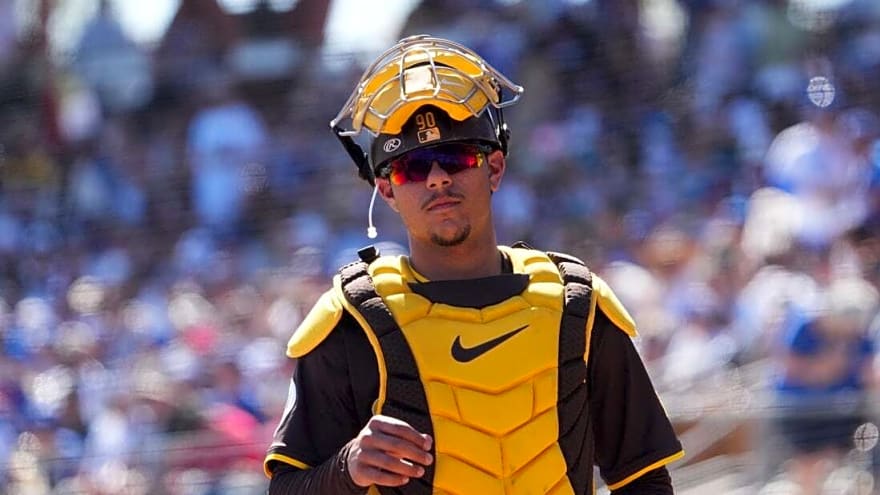 Padres call up prized C prospect Ethan Salas