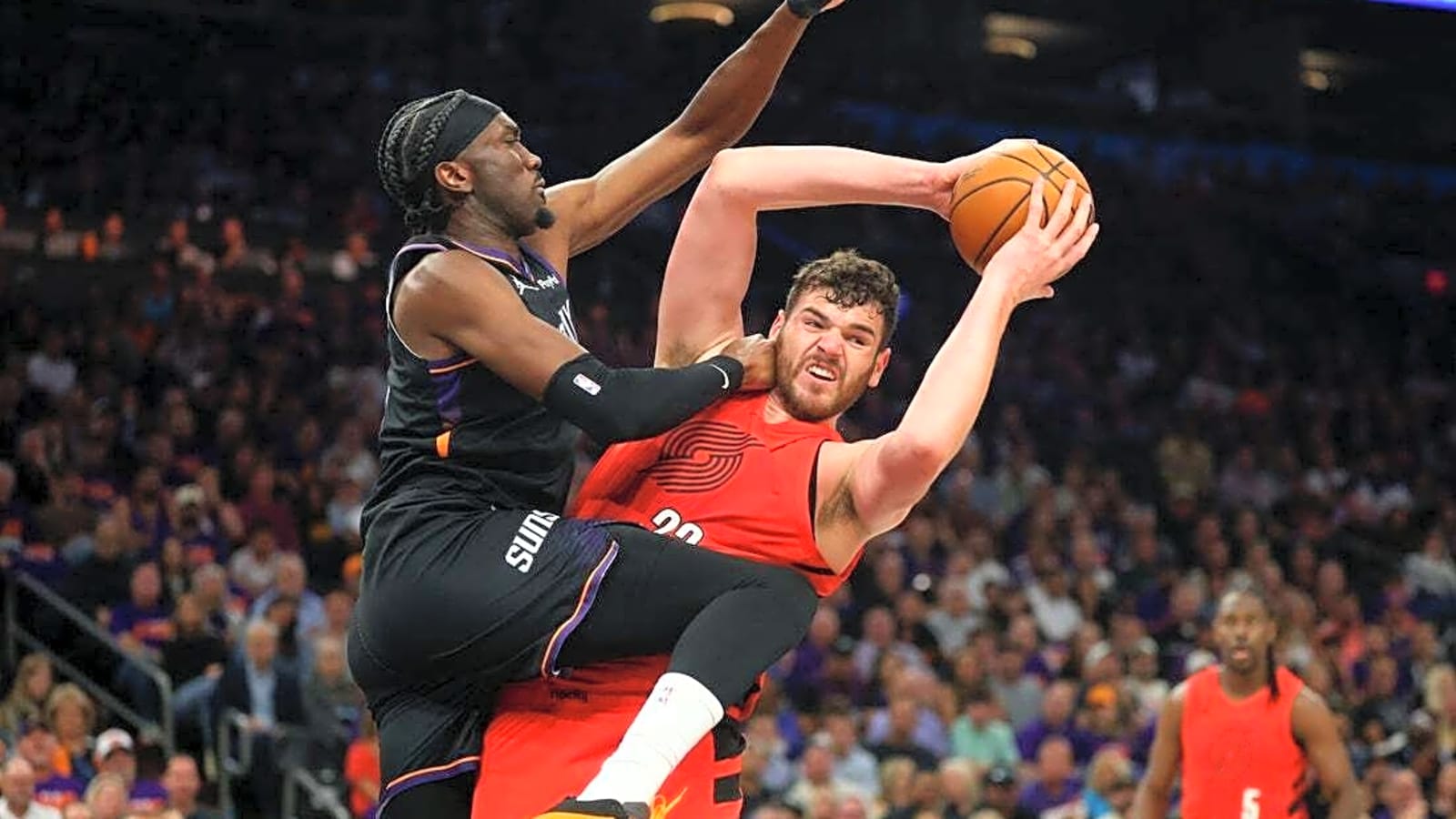 Deni Avdija's late heroics lift Blazers past Suns, into playoffs