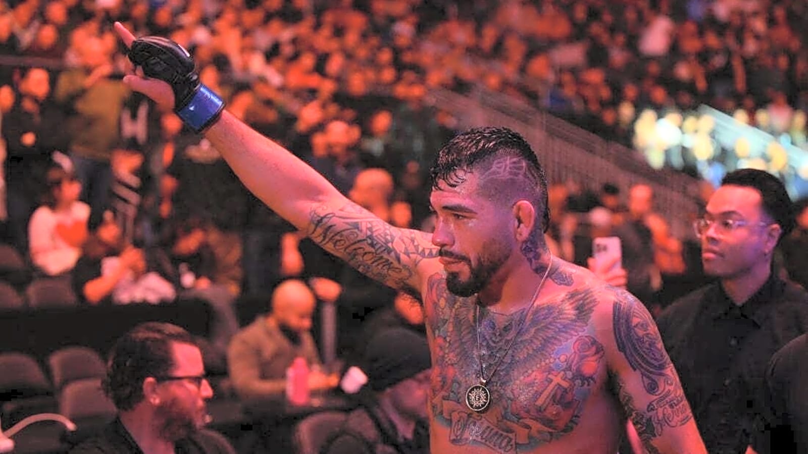UFC Fight Night: Anthony Hernandez overwhelms Roman Dolidze in main event
