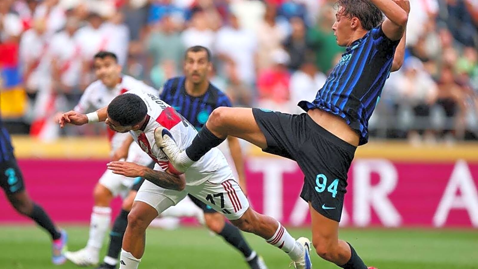 Inter Milan blank 9-man River Plate, finish first in Group E