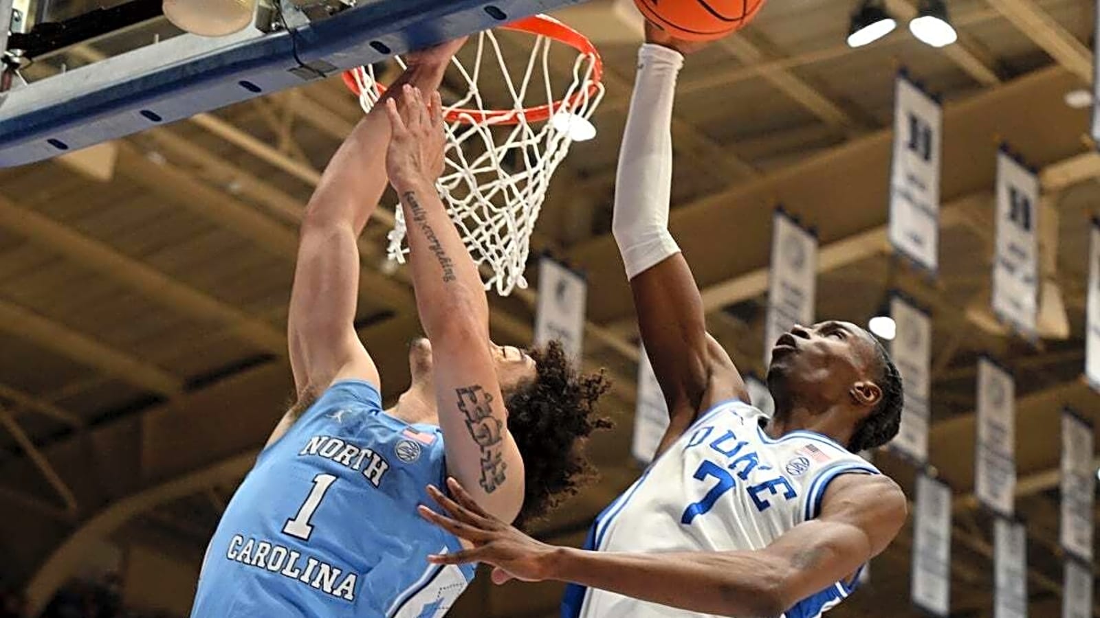 No. 1 Duke rolls by No. 17 North Carolina behind Cameron Boozer's double-double