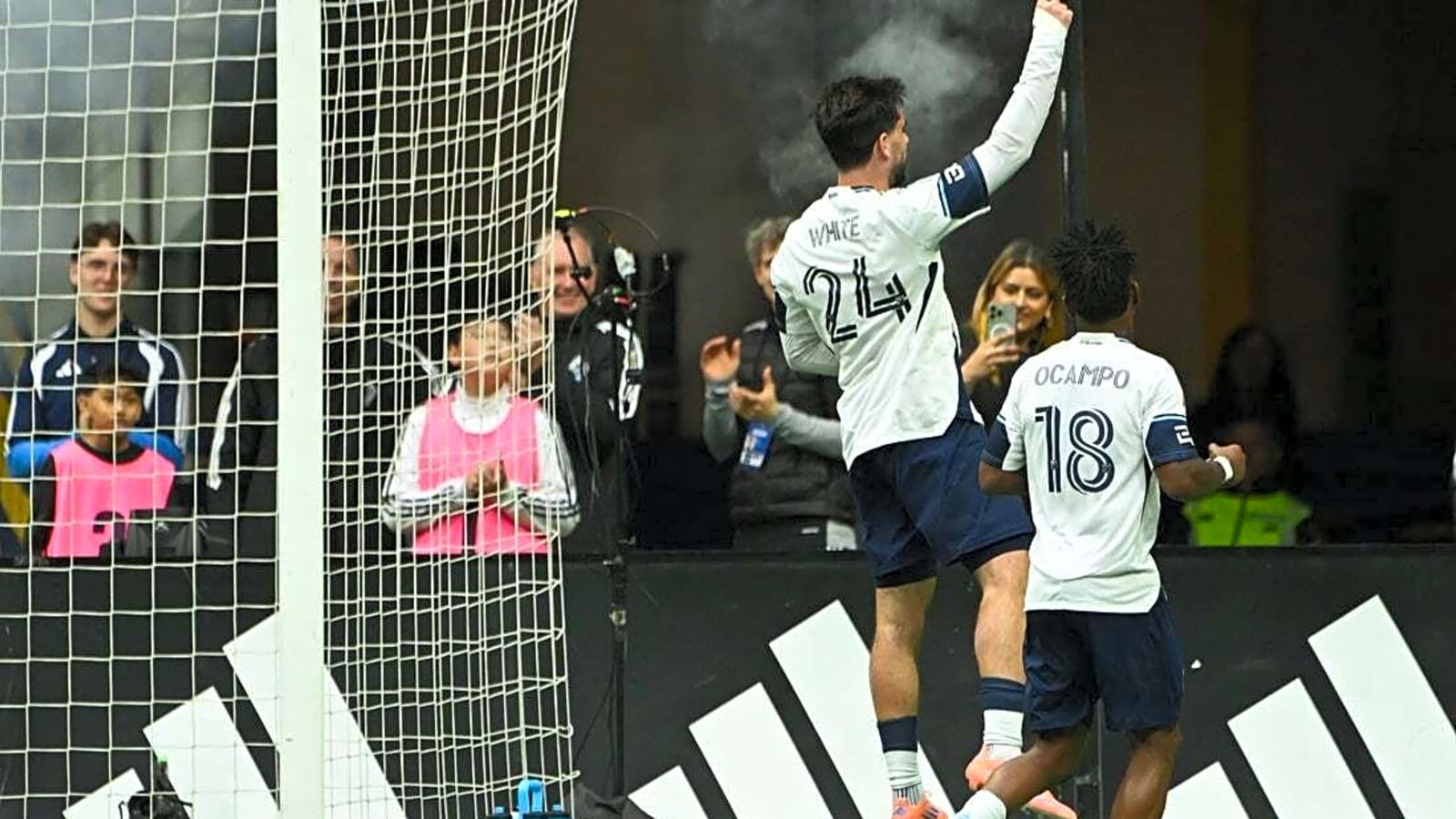 Whitecaps out to continue hot start against lowly Sporting KC