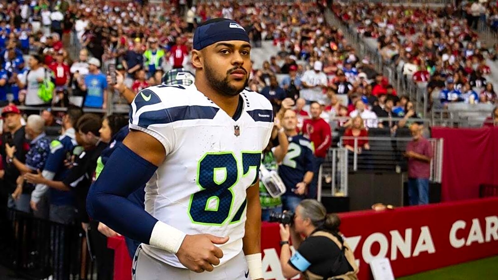Seahawks release veteran TE Noah Fant