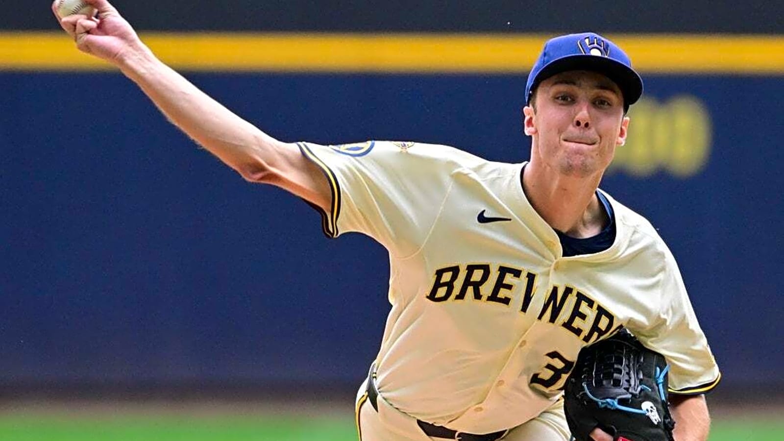 Jacob Misiorowski shines to lead Brewers over Pirates