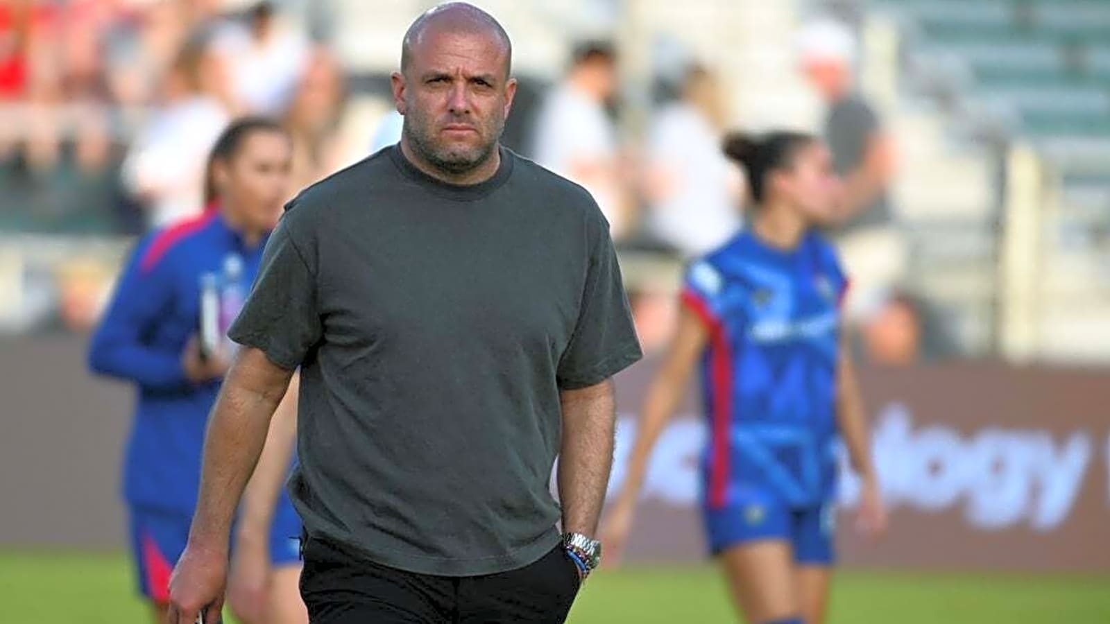 Courage abruptly fire head coach Sean Nahas