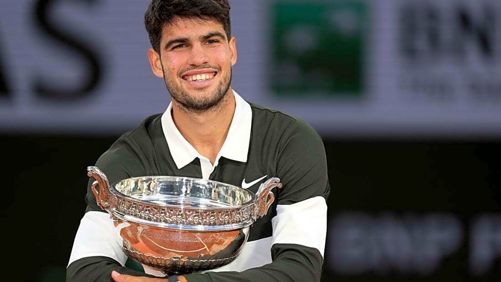 ATP roundup: Carlos Alcaraz wins fifth title of season in London