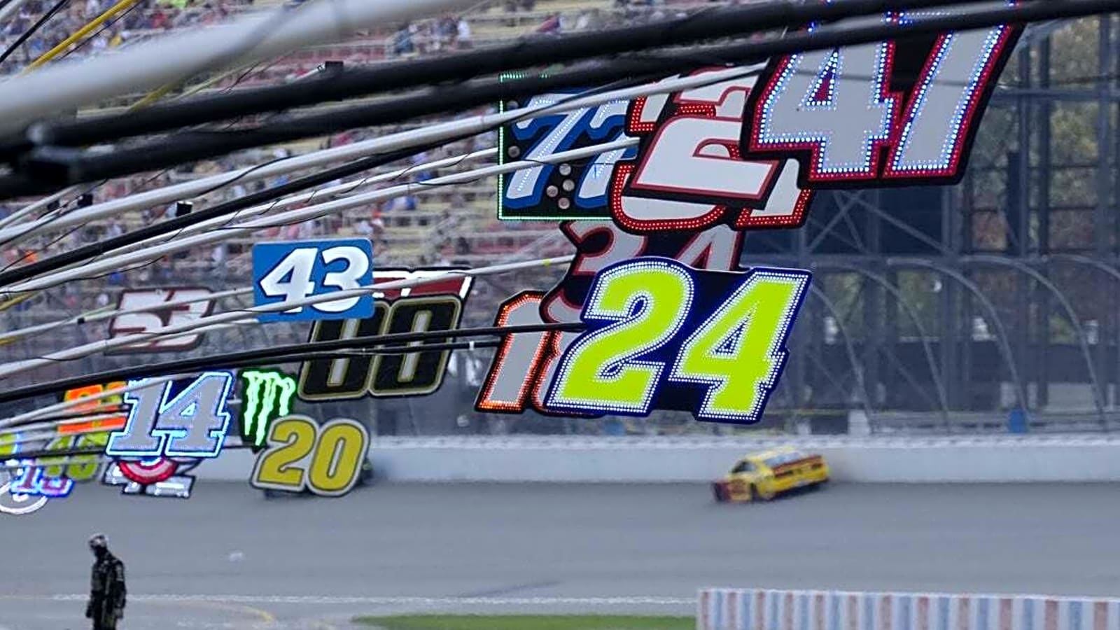 Miracle caution gives Steven Wilson record 7th iRacing win